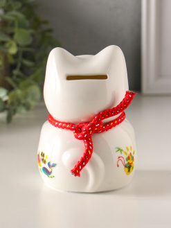 Копилка для денег «Кот Манэки-нэко с веером», керамика, 7.8×7.5×12.5 см